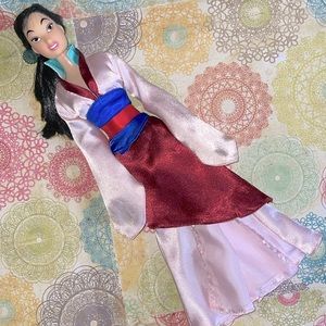 Disney Mulan Vintage Exclusive Barbie Doll